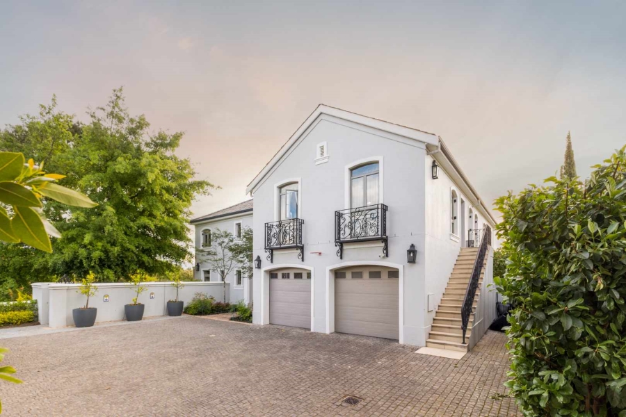5 Bedroom Property for Sale in Val De Vie Estate Western Cape